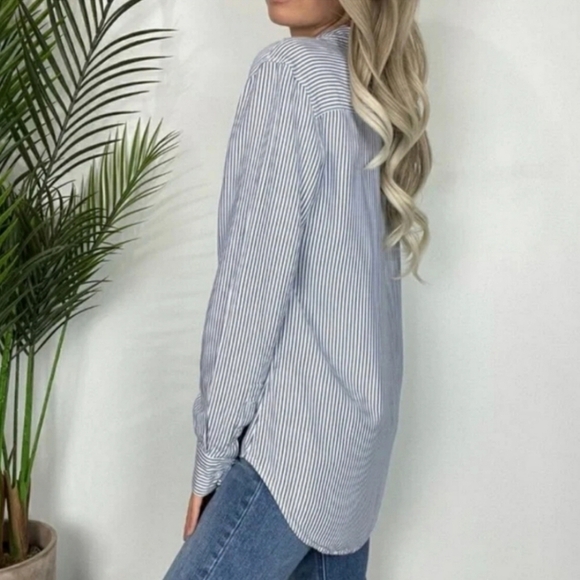 Tahari 100% Rayon Button Down Long Sleeves Shirt. Striped. White, Blue. Size L. - Picture 10 of 10